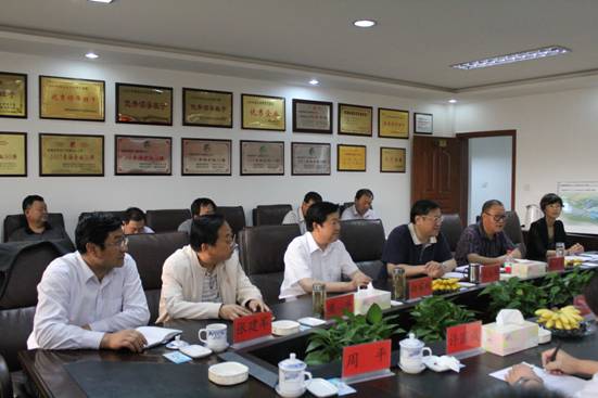 省委常委、副省長駱玉林實地考察物產(chǎn)集團“雙百”行動重點項目